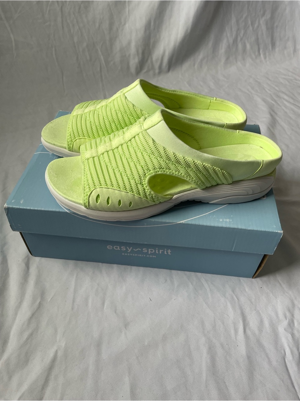 Easy Spirit Women’s Green Slip-On Slide Sandals Comfort Cushioned 9.5 M